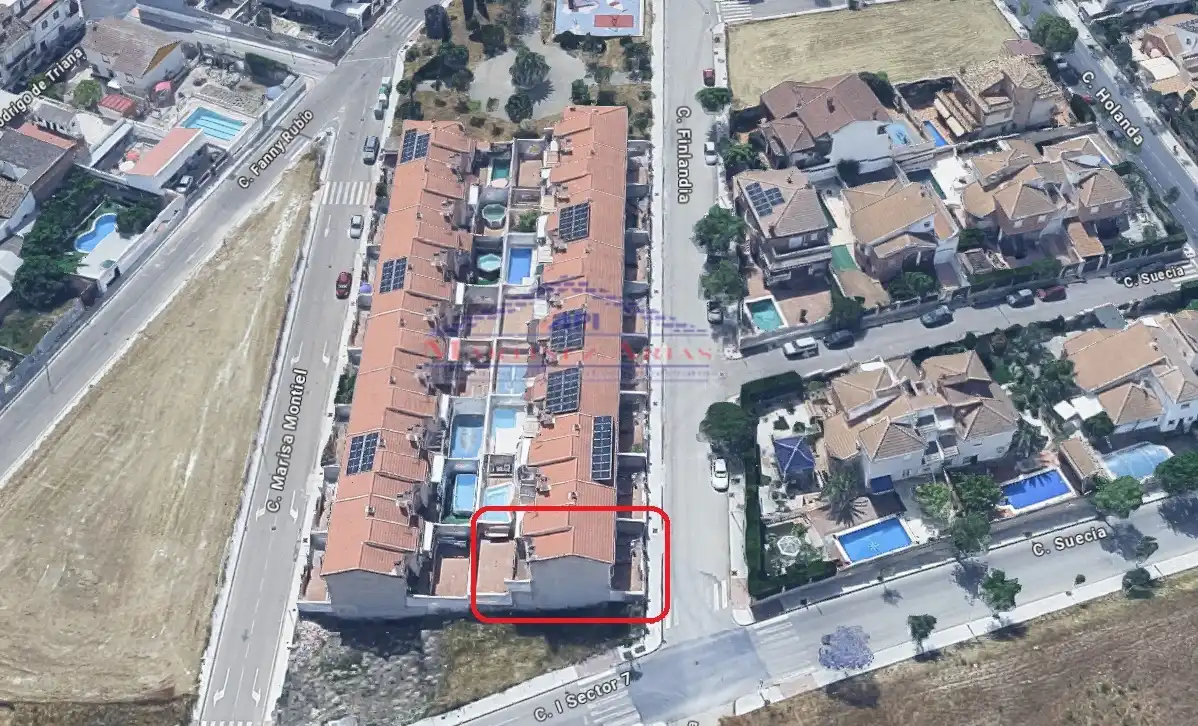 Adossat en venda a Calle Finlandia 23, imagen 4