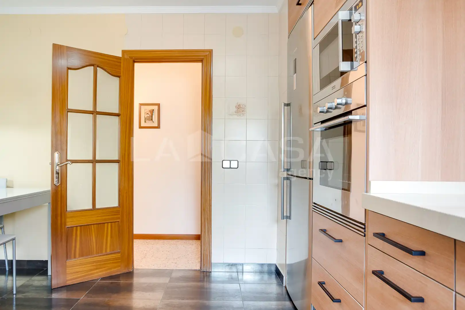 Cocina de Piso en venta en Barcelona con Calefacción, Trastero y Balcón
