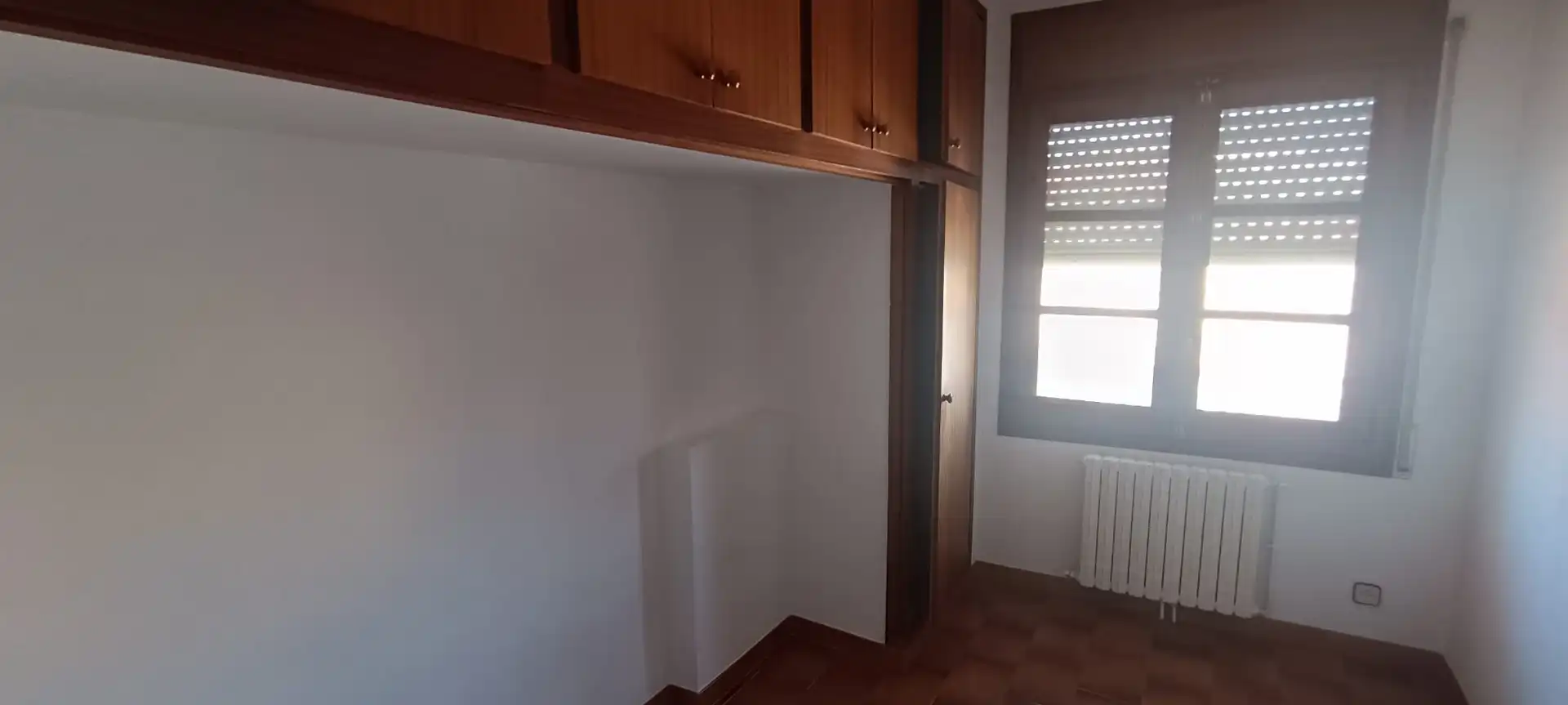 Habitación de Piso en venta en Sant Celoni con Calefacción, Terraza y Horno