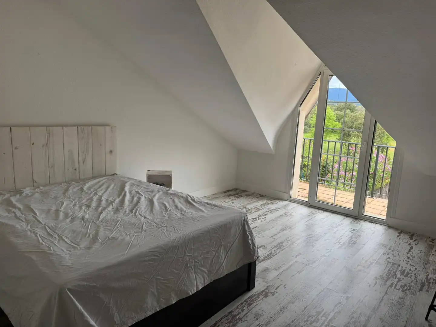 Dormitori de Casa adosada en venda en Guadarrama amb Calefacció, Jardí privat i Terrassa