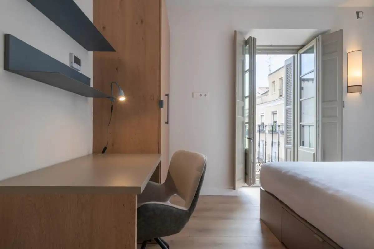Bedroom of Houses for share in Madrid  with Heating, Furnished and Oven