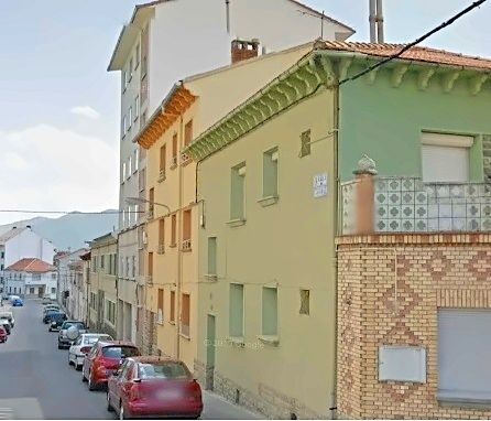 Vista exterior de Piso en venta en Sabiñánigo