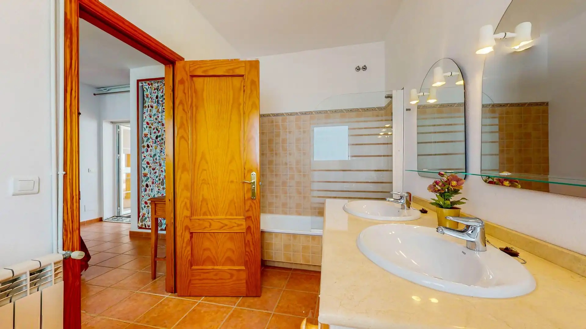Terraced house for sale in Tolox, imagen 16