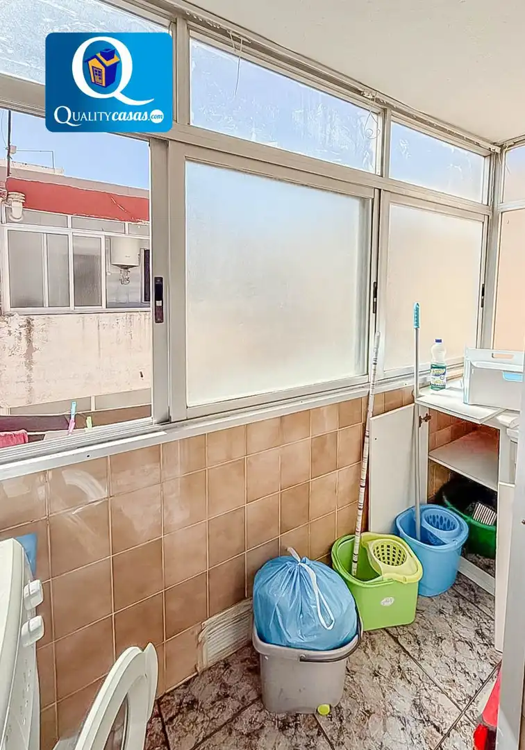 Baño de Piso en venta en Sant Joan d'Alacant con Aire acondicionado, Terraza y Balcón