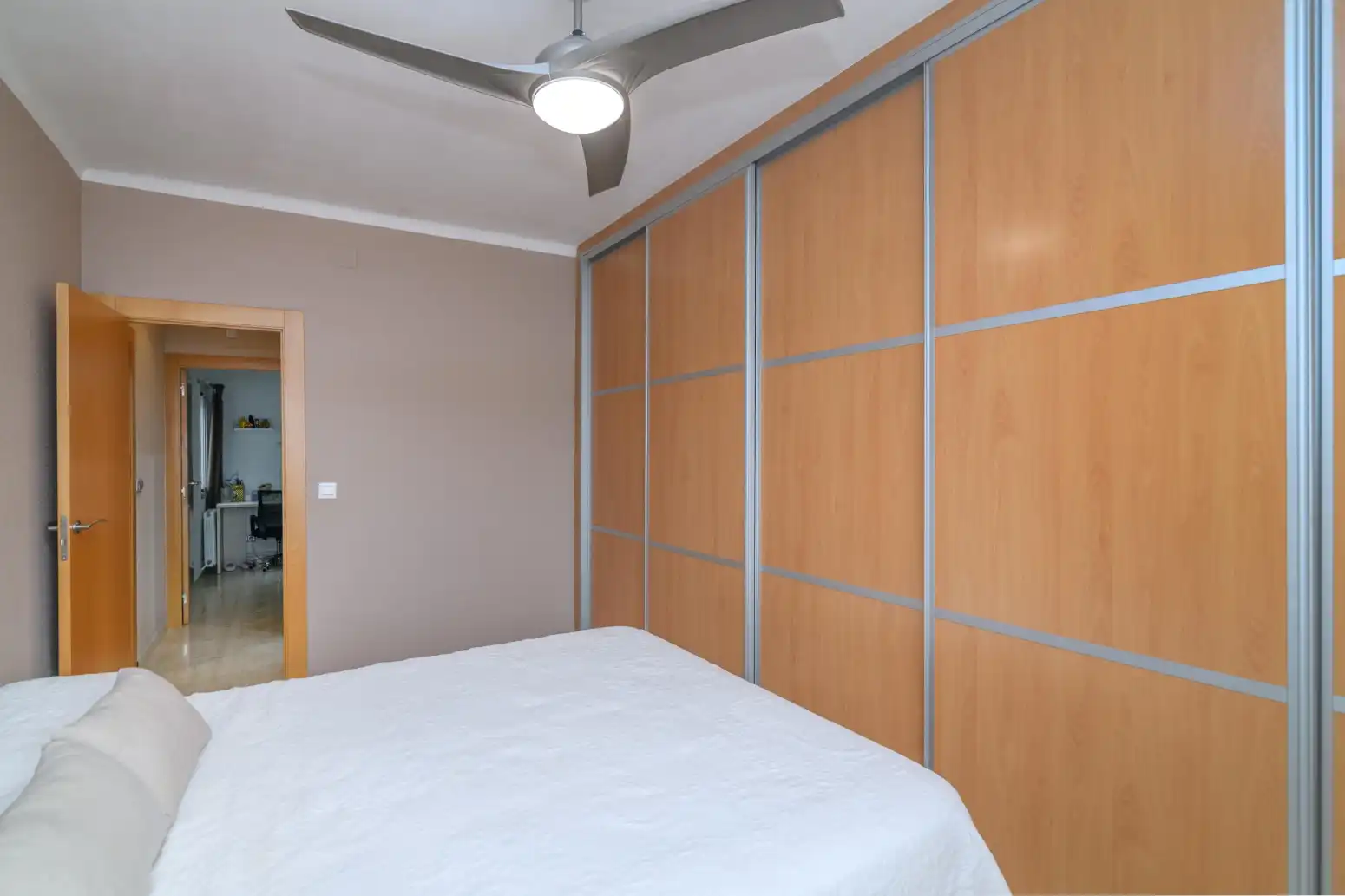 Bedroom of Attic for sale in La Gavarra