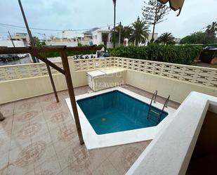 Piscina de Pis de lloguer en Santa Eulària des Riu amb Aire condicionat, Terrassa i Piscina