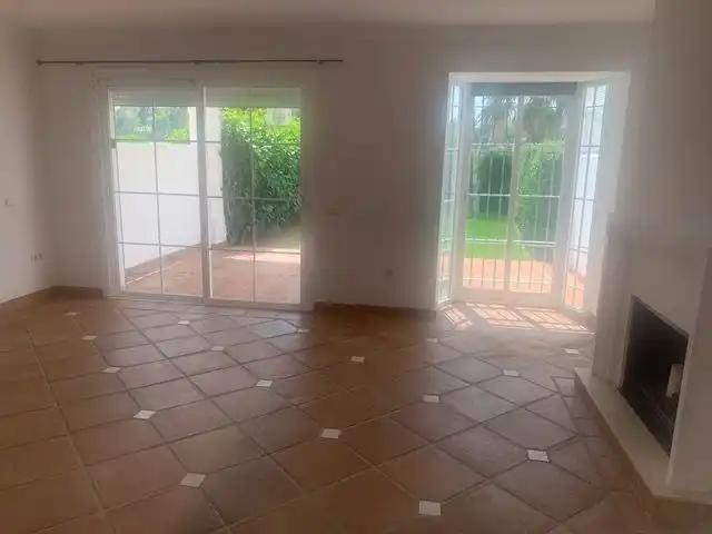 Adossat amb piscina en venda a Camino Cortés 0, imagen 7