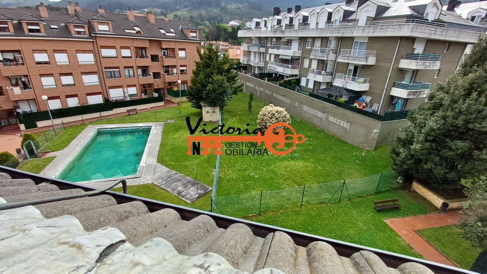 Exterior view of Attic for sale in Castro-Urdiales  with Heating, Terrace and Community pool