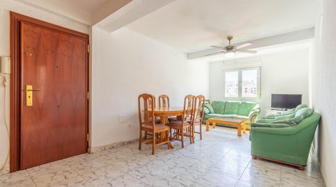 Foto 2 de Piso en venta en California, Ciudad Jardín - Tagarete - El Zapillo, Almería Capital