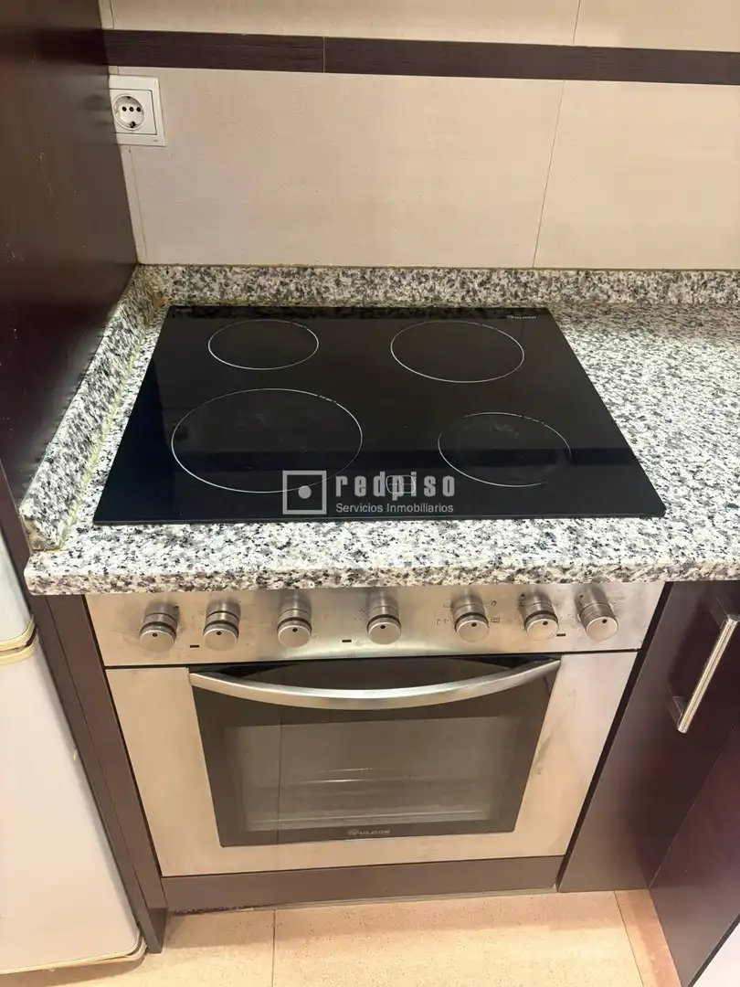 Cocina de Piso en venta en Madrid con Calefacción y Amueblado