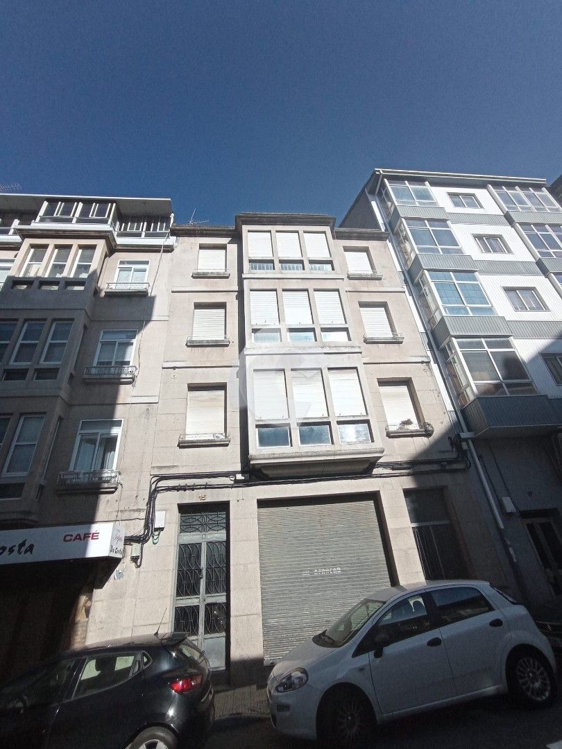 Exterior view of Building for sale in Celanova