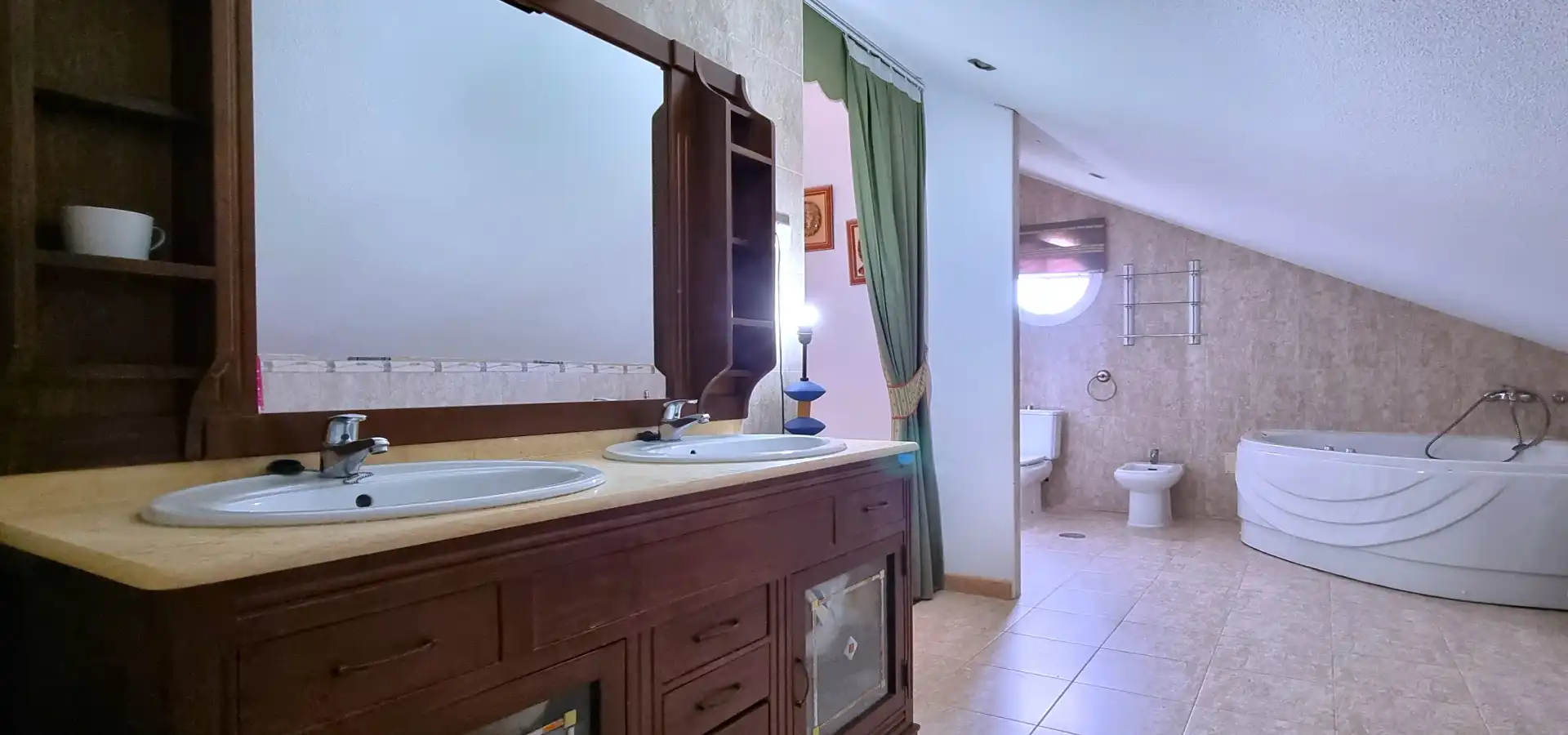 Bany de Casa adosada en venda en Guadalix de la Sierra amb Aire condicionat, Calefacció i Jardí privat