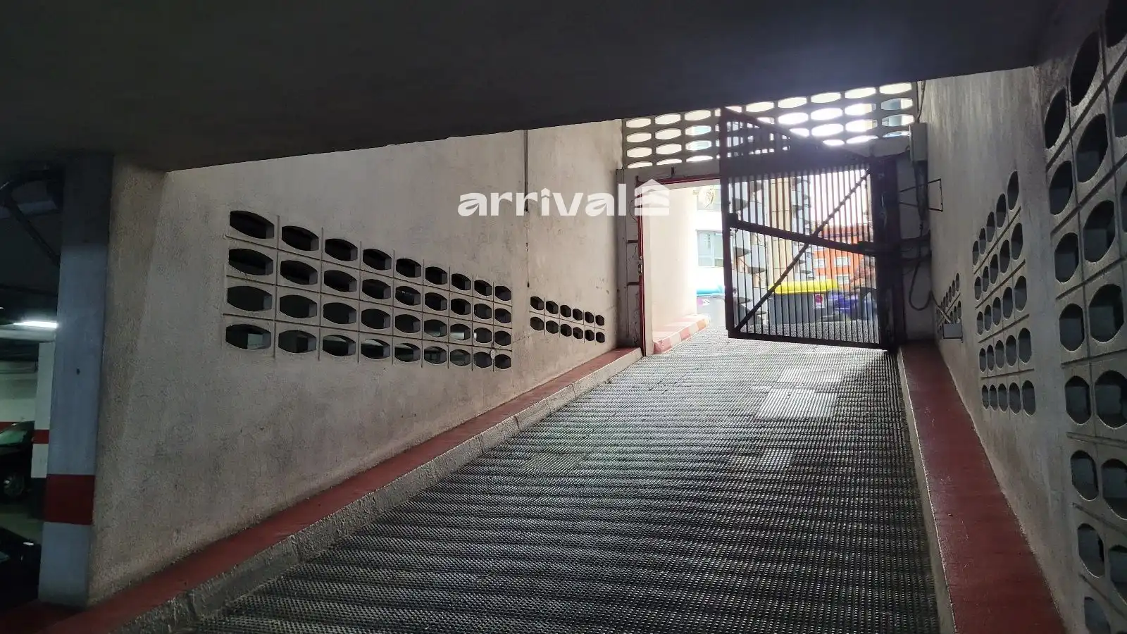 Garage for sale in Valencia