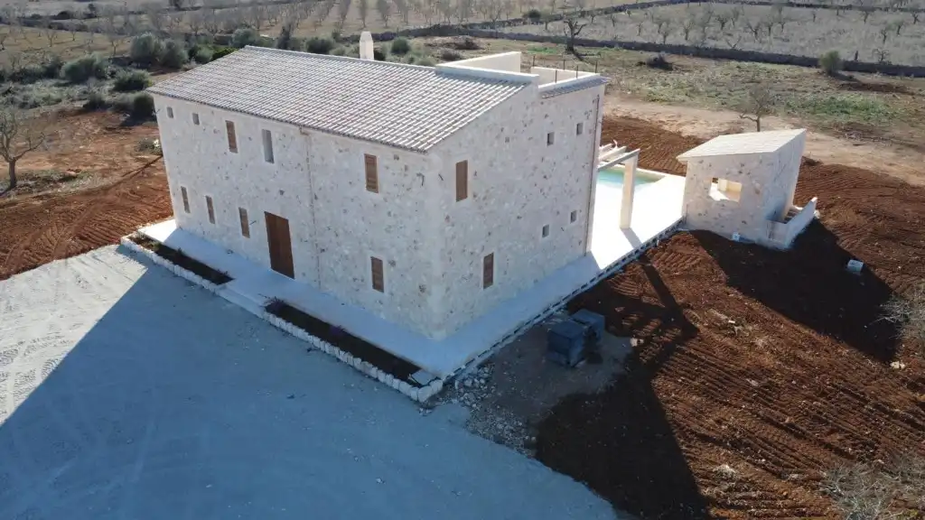 Vista exterior de Finca rústica en venda en Santanyí amb Aire condicionat, Calefacció i Jardí privat
