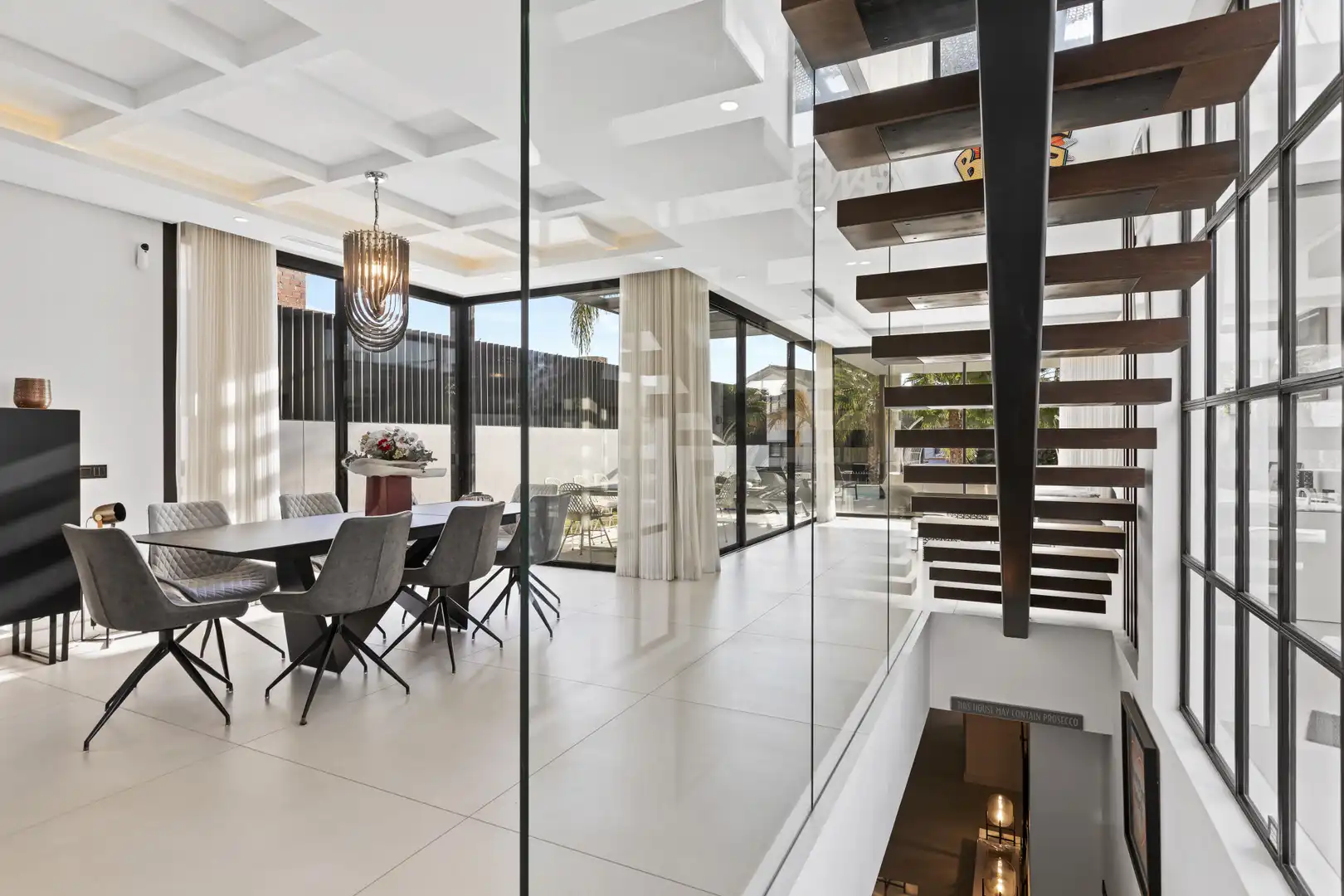 Comedor de Casa o chalet en venta en Marbella con Aire acondicionado, Jardín privado y Terraza