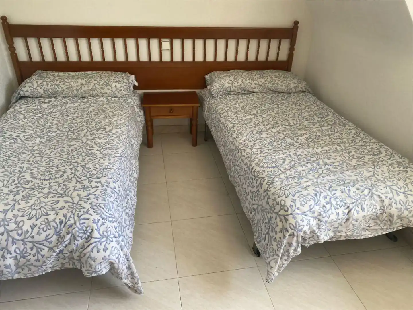 Dormitori de Apartament de lloguer en Galende