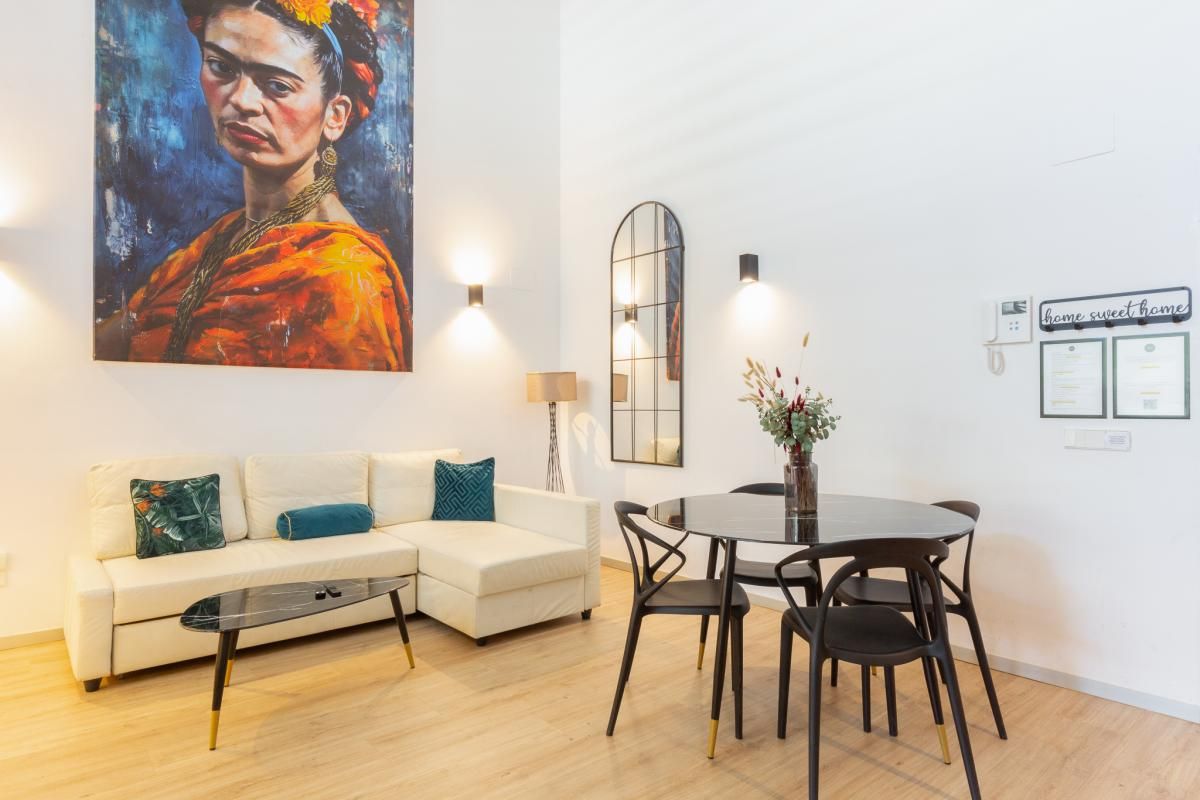 Living room of Duplex to rent in  Valencia Capital  with Air Conditioner, Storage room and Furnished