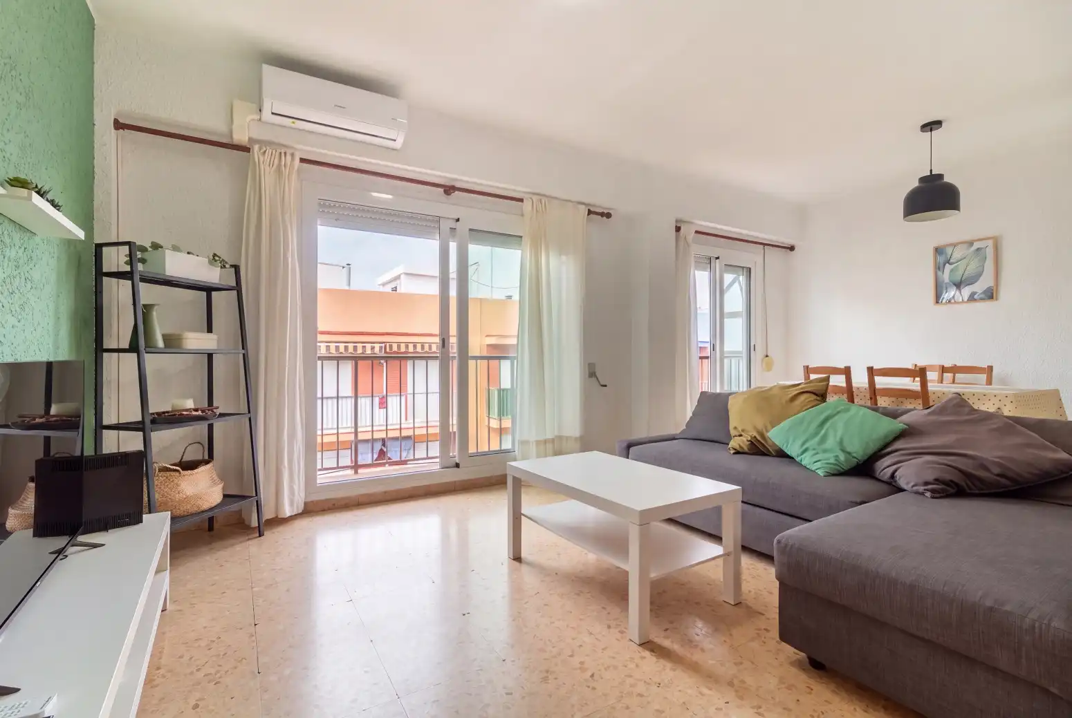 Living room of Flat for sale in Sagunto / Sagunt  with Air Conditioner, Heating and Storage room