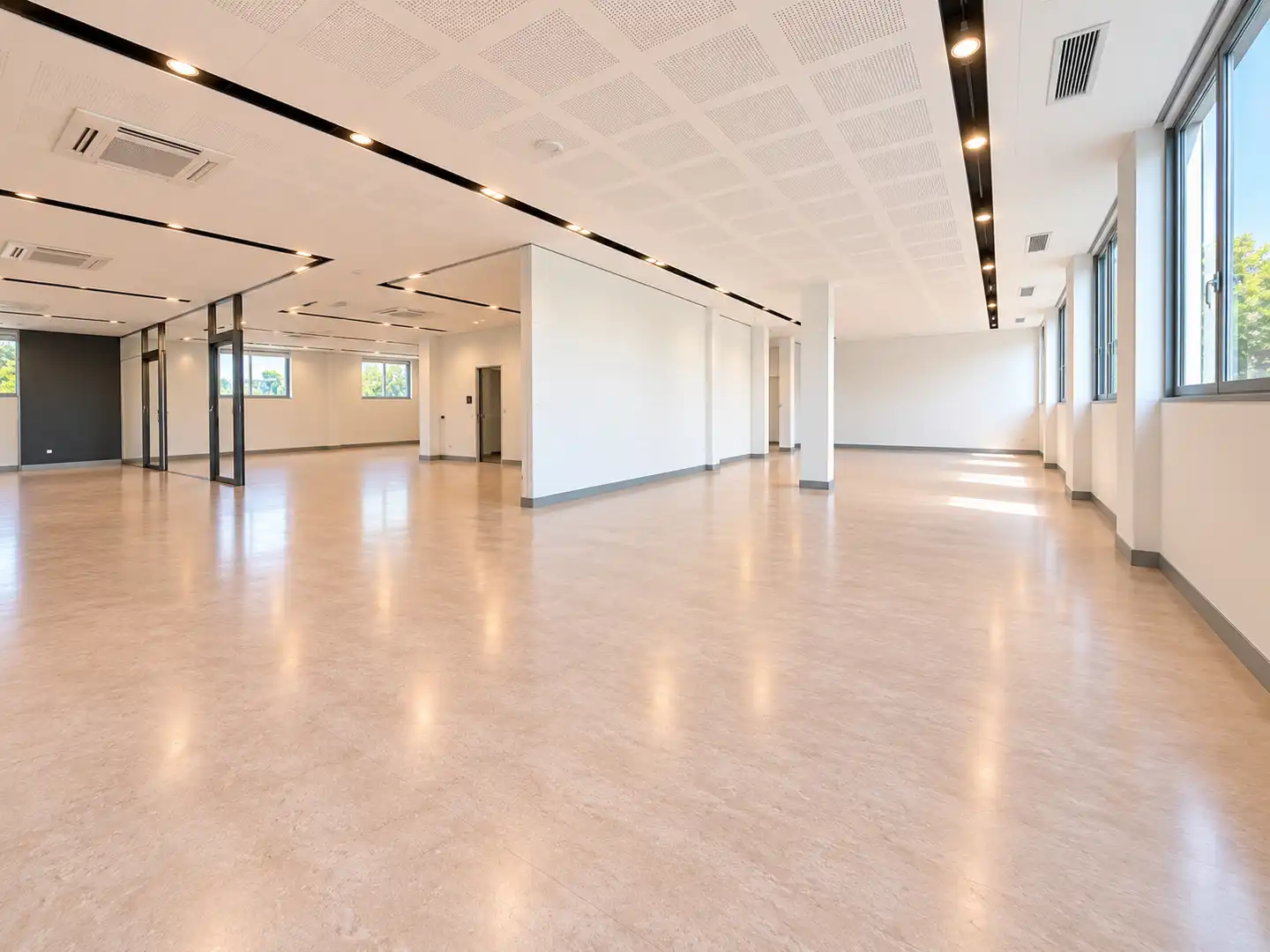 Local comercial en venda a Riera de Targa 63