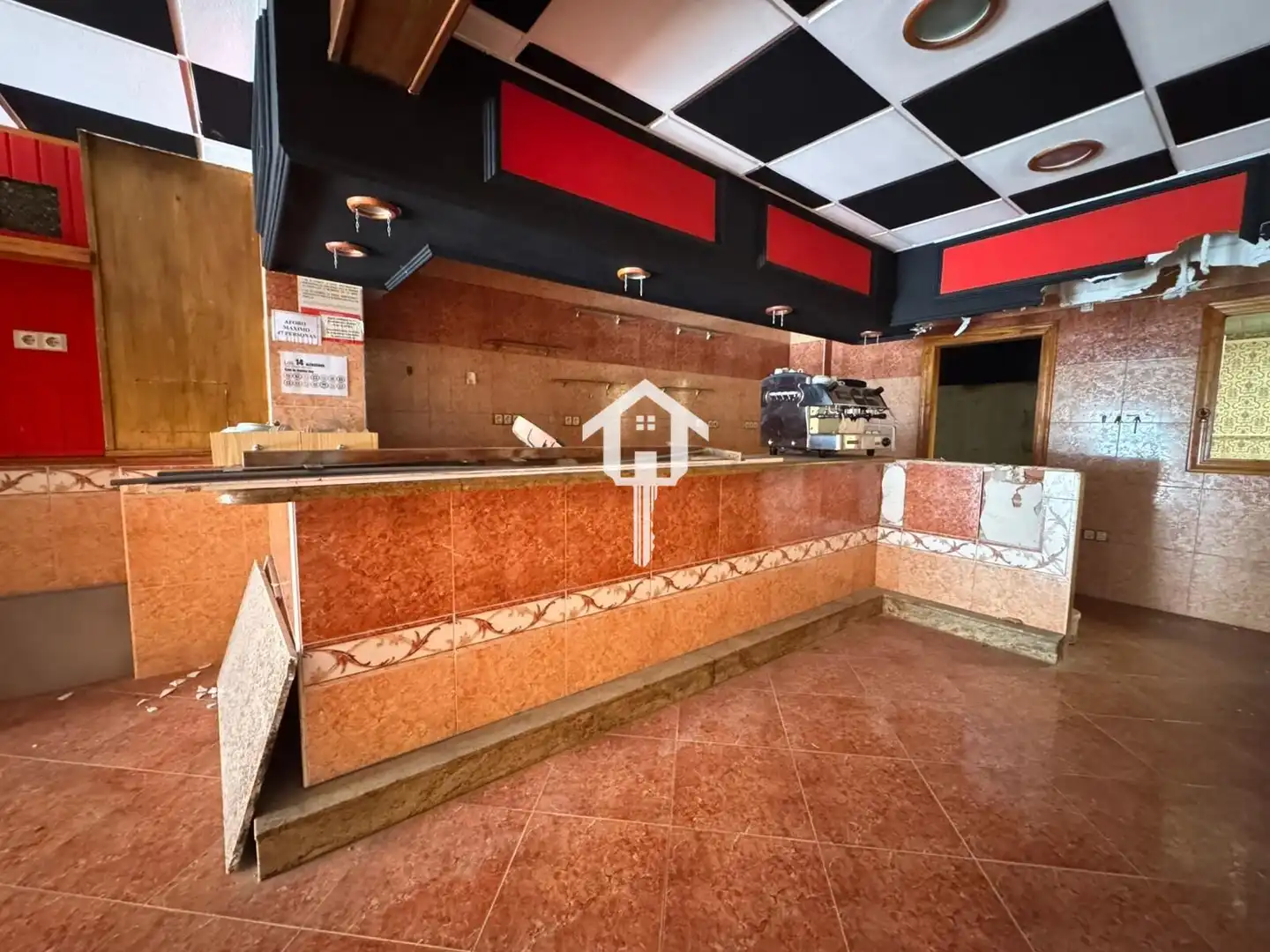 Casa adosada en venta en Alicante / Alacant con Terraza, Trastero y Amueblado
