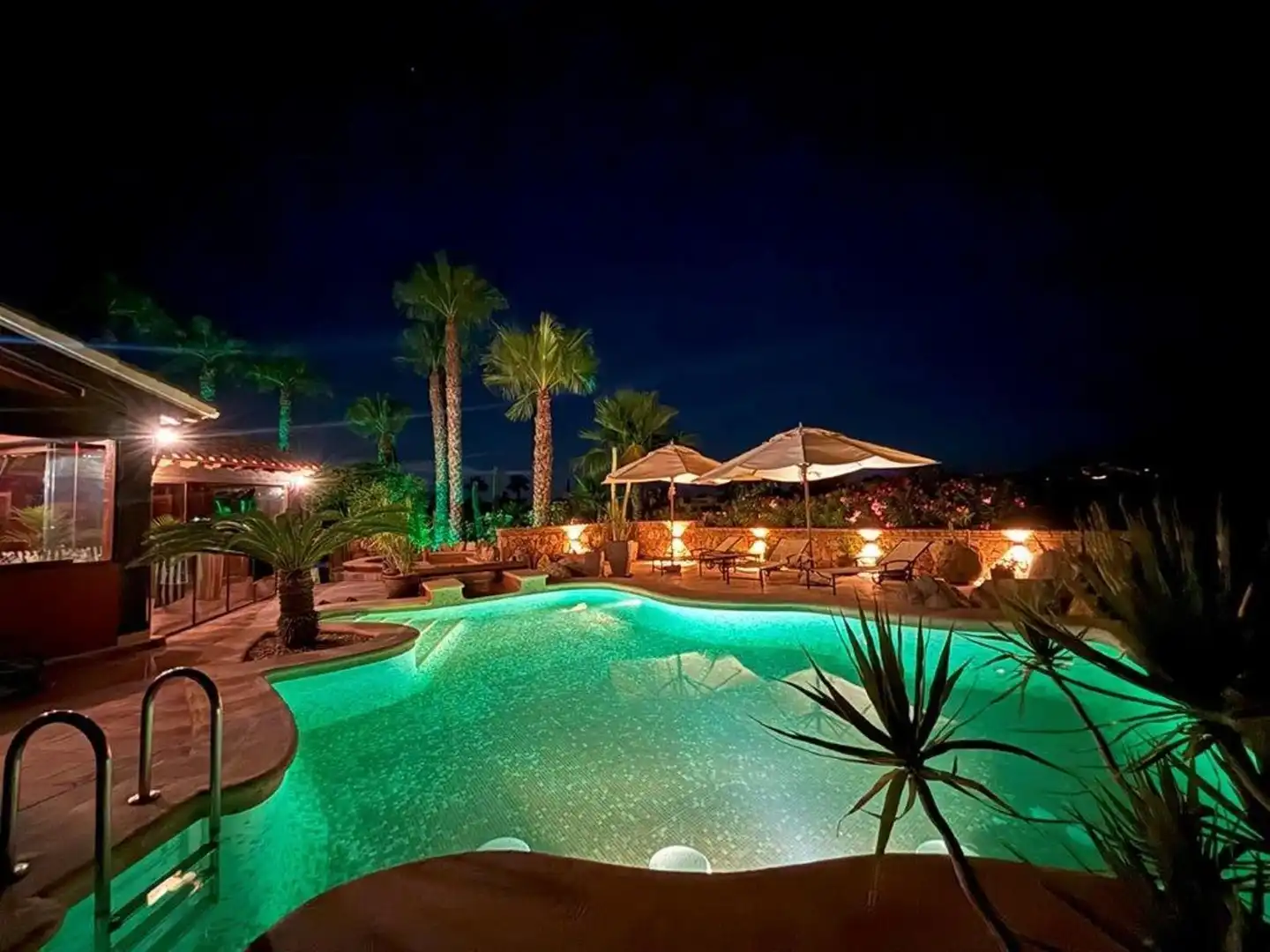 Piscina de Casa o chalet en venta en Cuevas del Almanzora con Aire acondicionado, Calefacción y Jardín privado