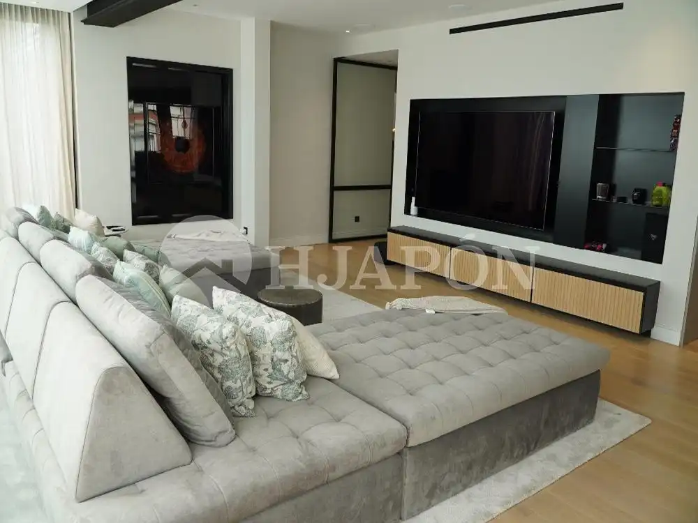 Sala d'estar de Àtic de lloguer en Barcelona amb Aire condicionat, Calefacció i Terrassa