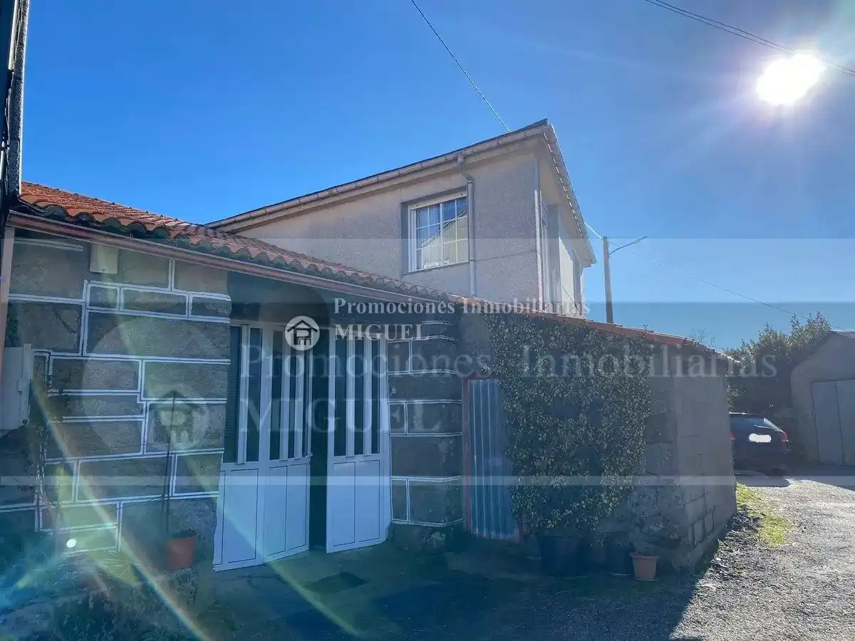 House for sale in A Gudiña