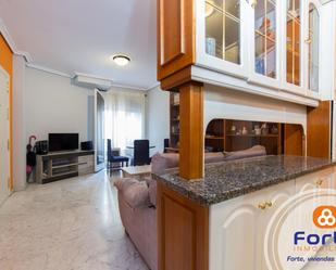 Living room of Flat for sale in  Córdoba Capital  with Air Conditioner, Heating and Furnished