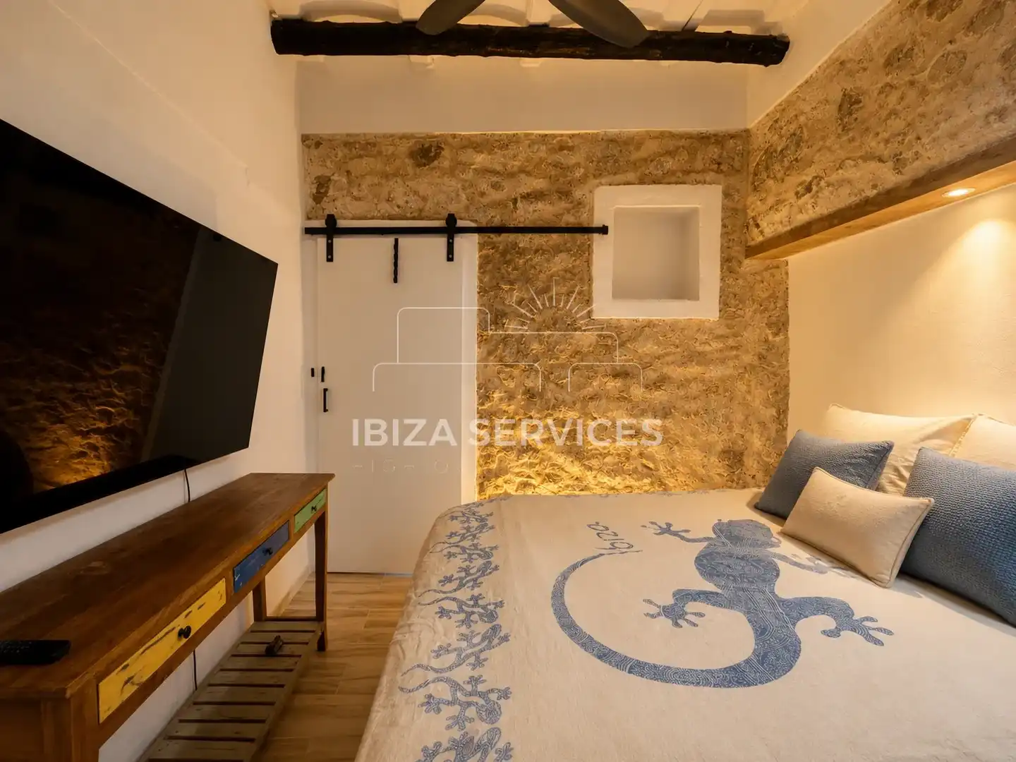 Bedroom of Flat for sale in Eivissa  with Air Conditioner