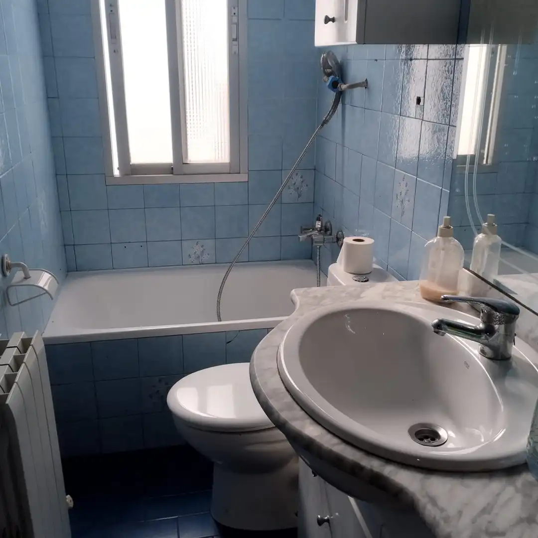 Badezimmer von Wohnung zum Verkauf in  Logroño mit Heizung, Terrasse und Balkon