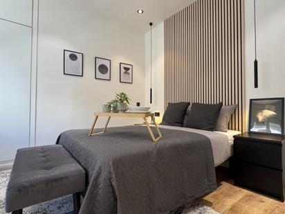 Dormitori de Apartament per a compartir en  Madrid Capital amb Aire condicionat, Calefacció i Moblat