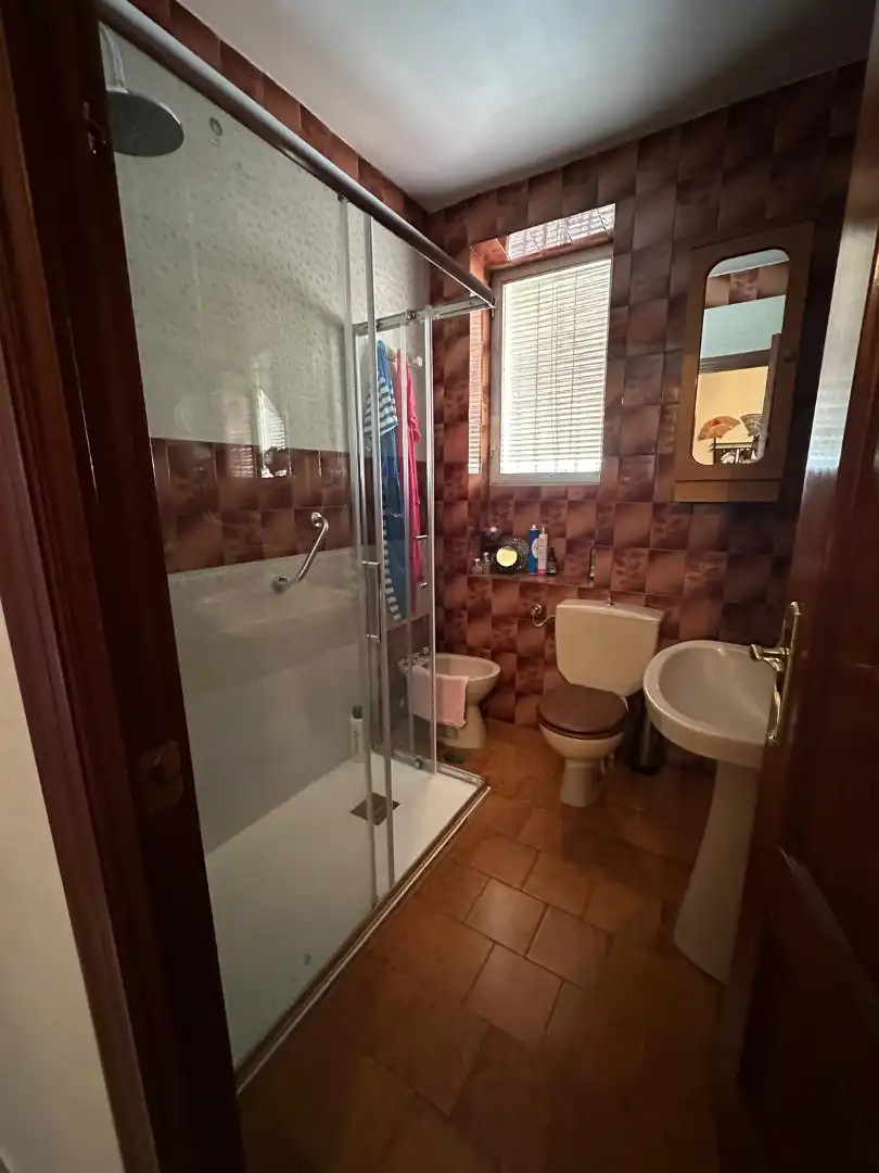 Bathroom of Detached homes for sale in Córdoba  with Air Conditioner, Heating and Private garden