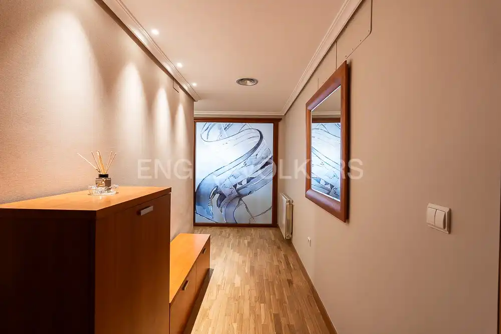 Flat for rent in Valencia  with Air Conditioner, Heating and Parquet flooring