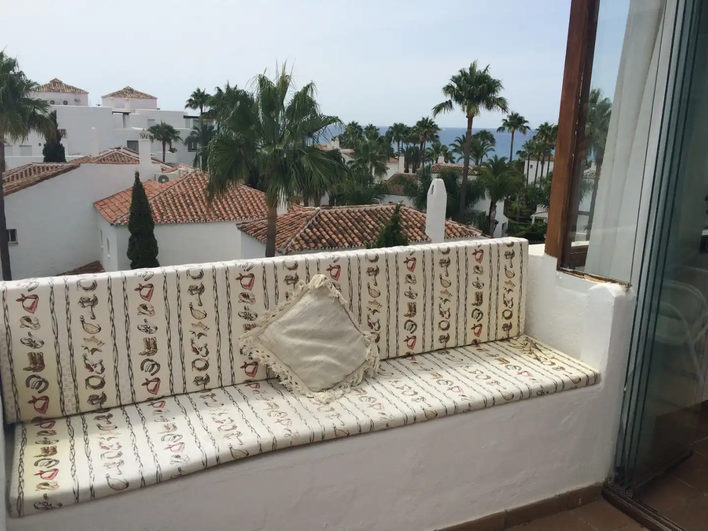 Terrasse von Dachboden zur Miete in Marbella mit Klimaanlage und Terrasse