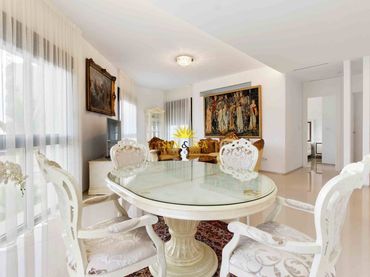 Appartement avec piscine à louer à Los Arenales del Sol