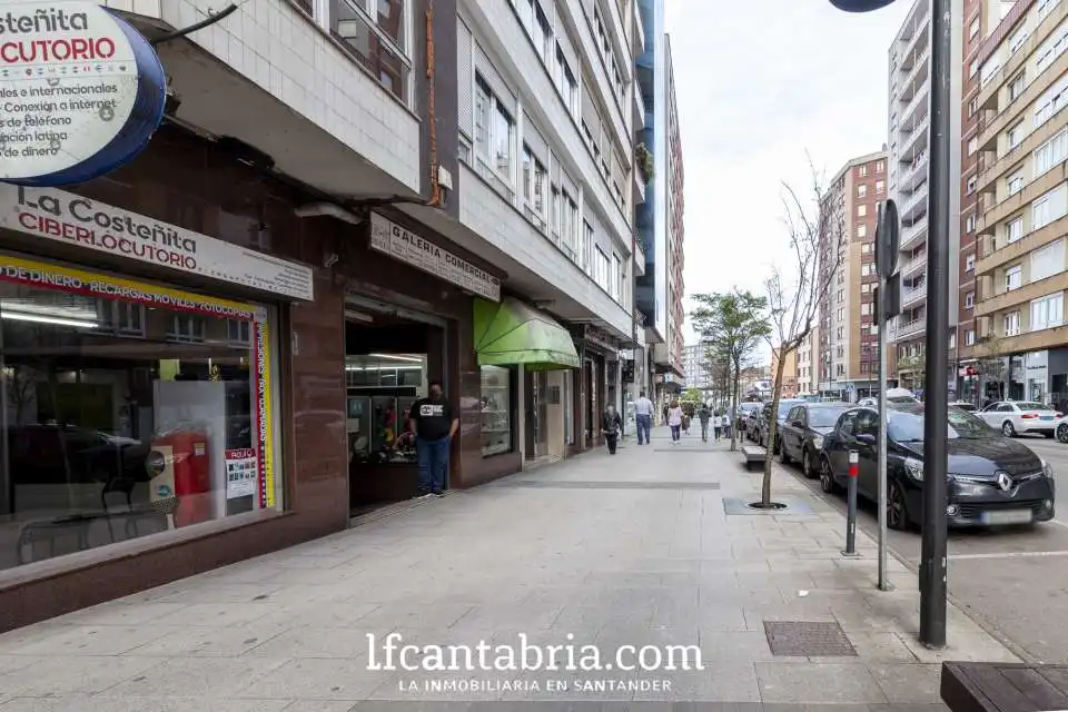 Business premises for sale in Muriedas, imagen 2
