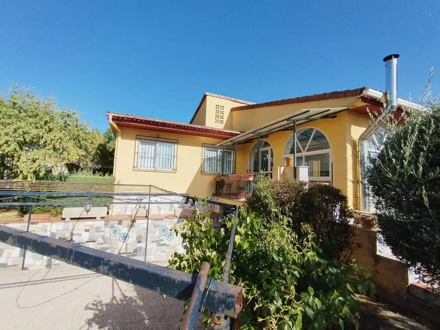 Chalet con piscina en venta en INFANTA ELENA