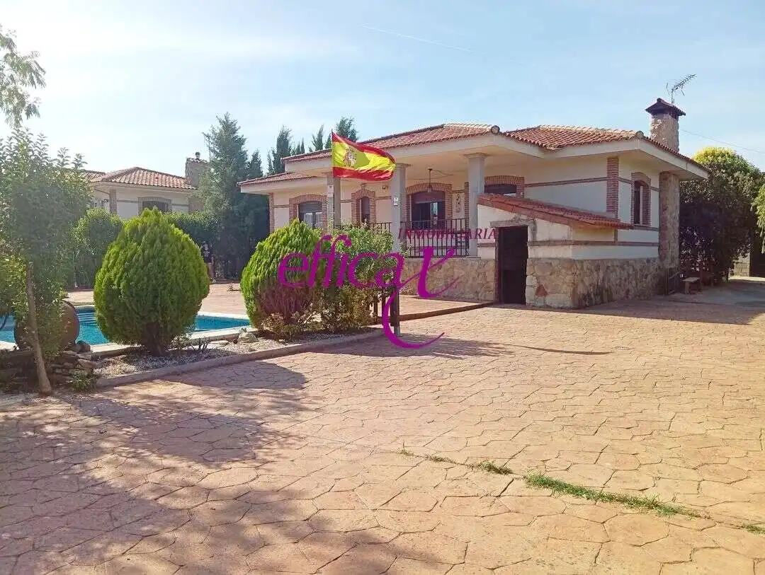 Casa o xalet en venda a Lucillos