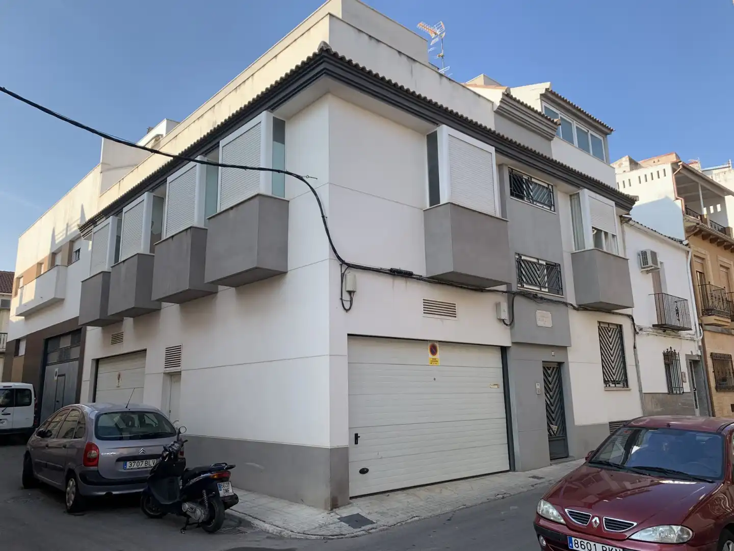 Vista exterior de Traster en venda en Jaén