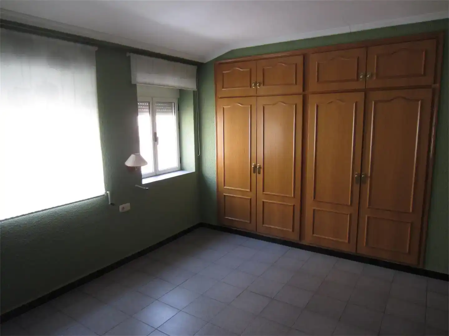 Habitación de Dúplex en venta en Almansa con Aire acondicionado