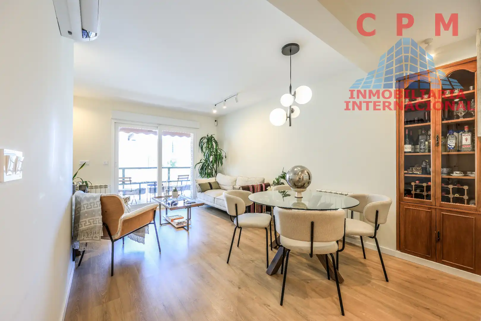 Sala de estar de Piso de alquiler en Madrid con Aire acondicionado, Calefacción y Parquet