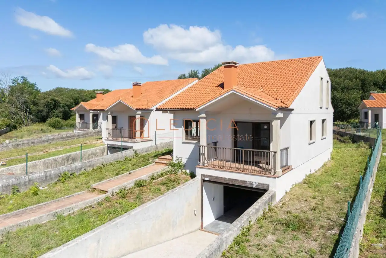 Exterior view of Houses for sale in Tomiño  with Heating, Private garden and Terrace