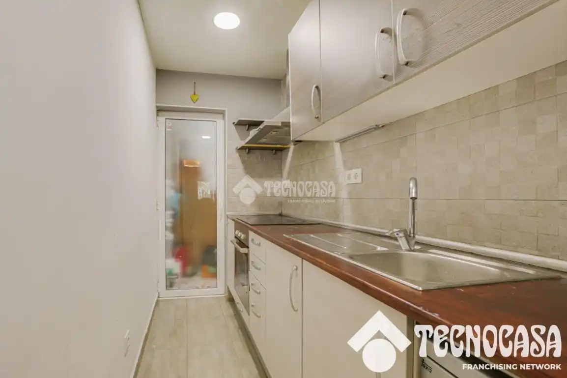 Cocina de Piso en venta en Barcelona con Calefacción y Parquet