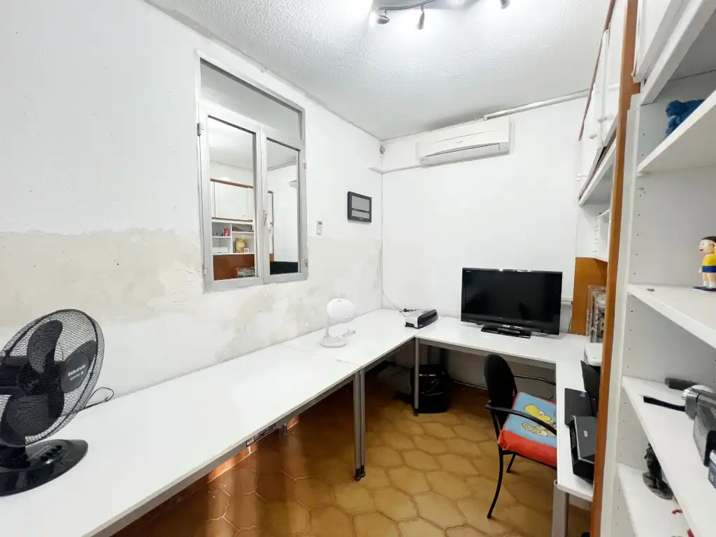Wohnung zum Verkauf in Madrid mit Klimaanlage, Heizung und Privatgarten