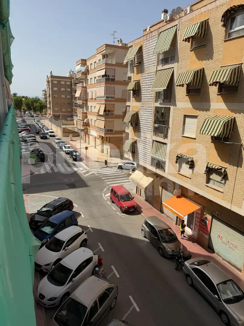 Vista exterior de Pis en venda en Santa Pola amb Aire condicionat, Moblat i Balcó
