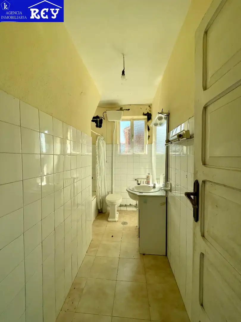 Baño de Casa o chalet en venta en Santiago de Compostela  con Calefacción, Jardín privado y Trastero