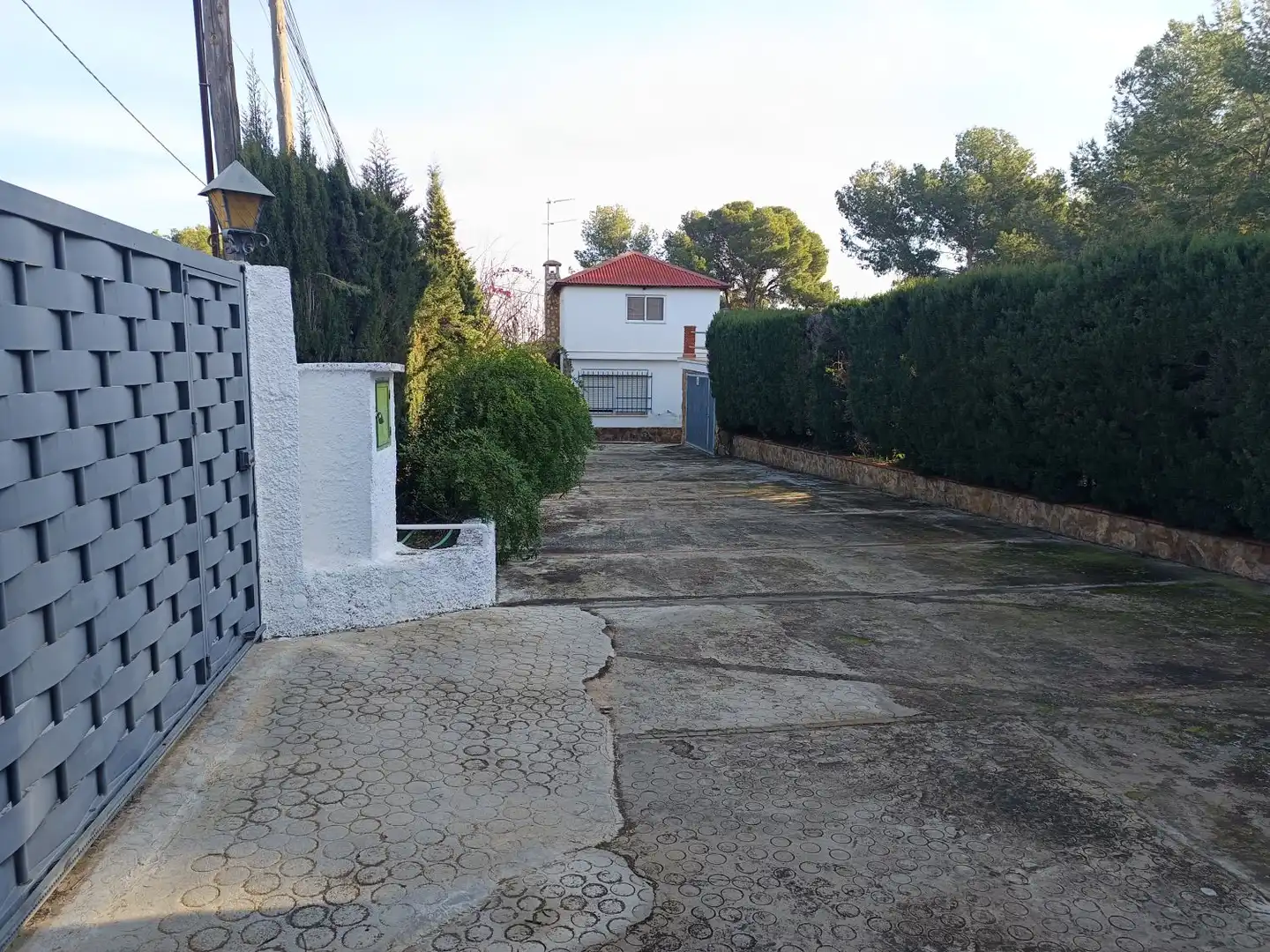 Vista exterior de Casa o xalet en venda en Bétera amb Piscina