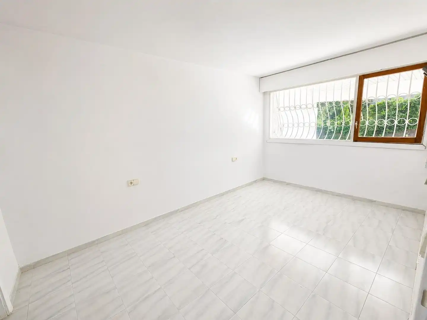 Dormitori de Casa adosada en venda en Calvià amb Jardí privat, Terrassa i Piscina comunitària