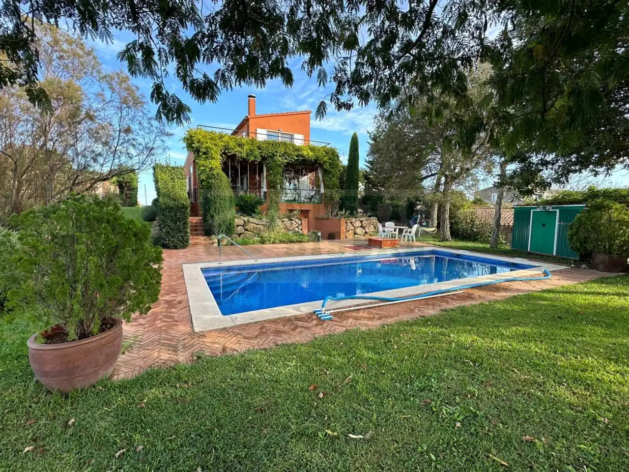 Piscina de Casa o xalet en venda en Ultramort amb Aire condicionat, Calefacció i Jardí privat