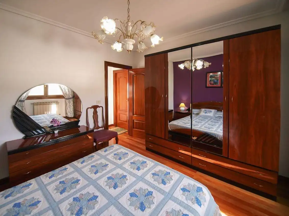 Habitación de Casa o chalet en venta en Trespaderne con Calefacción, Jardín privado y Terraza
